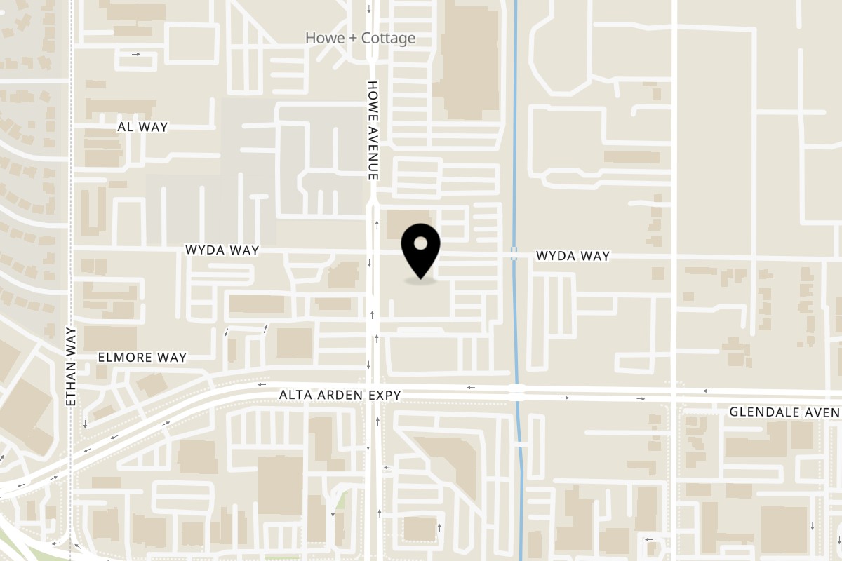 Map showing the location of La Porta Restaurant & Bar on 1860 Howe Ave ste 140 in Sacramento